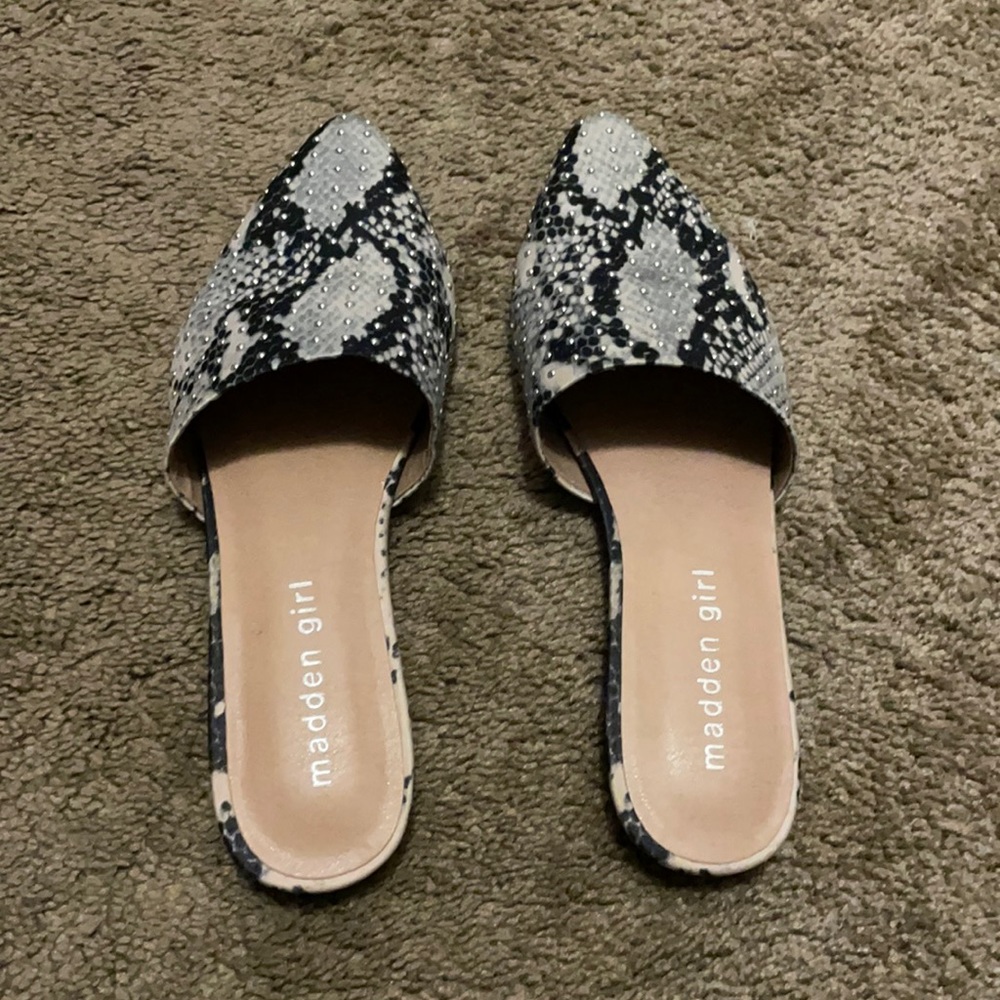 Madden girl mules